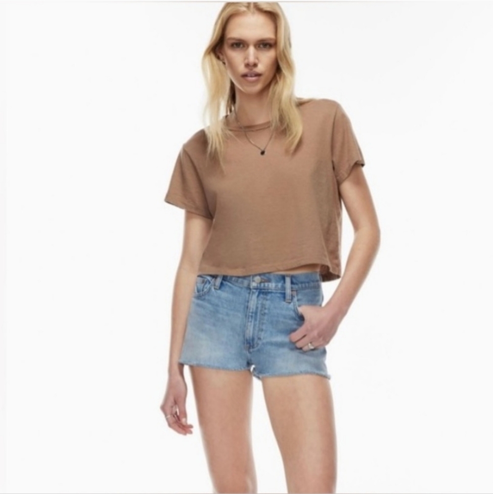 ARITZIA DENIM FORUM The Romy Slim Denim Shorts Size 27